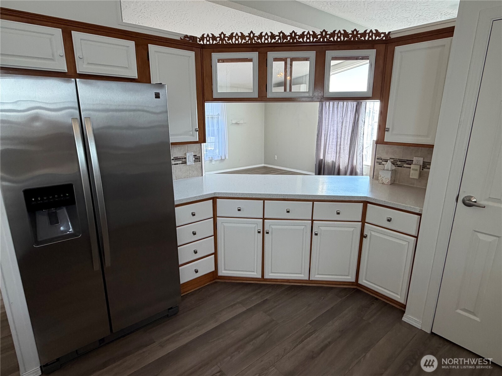 325 N 5th Avenue 3 Property Photo 7