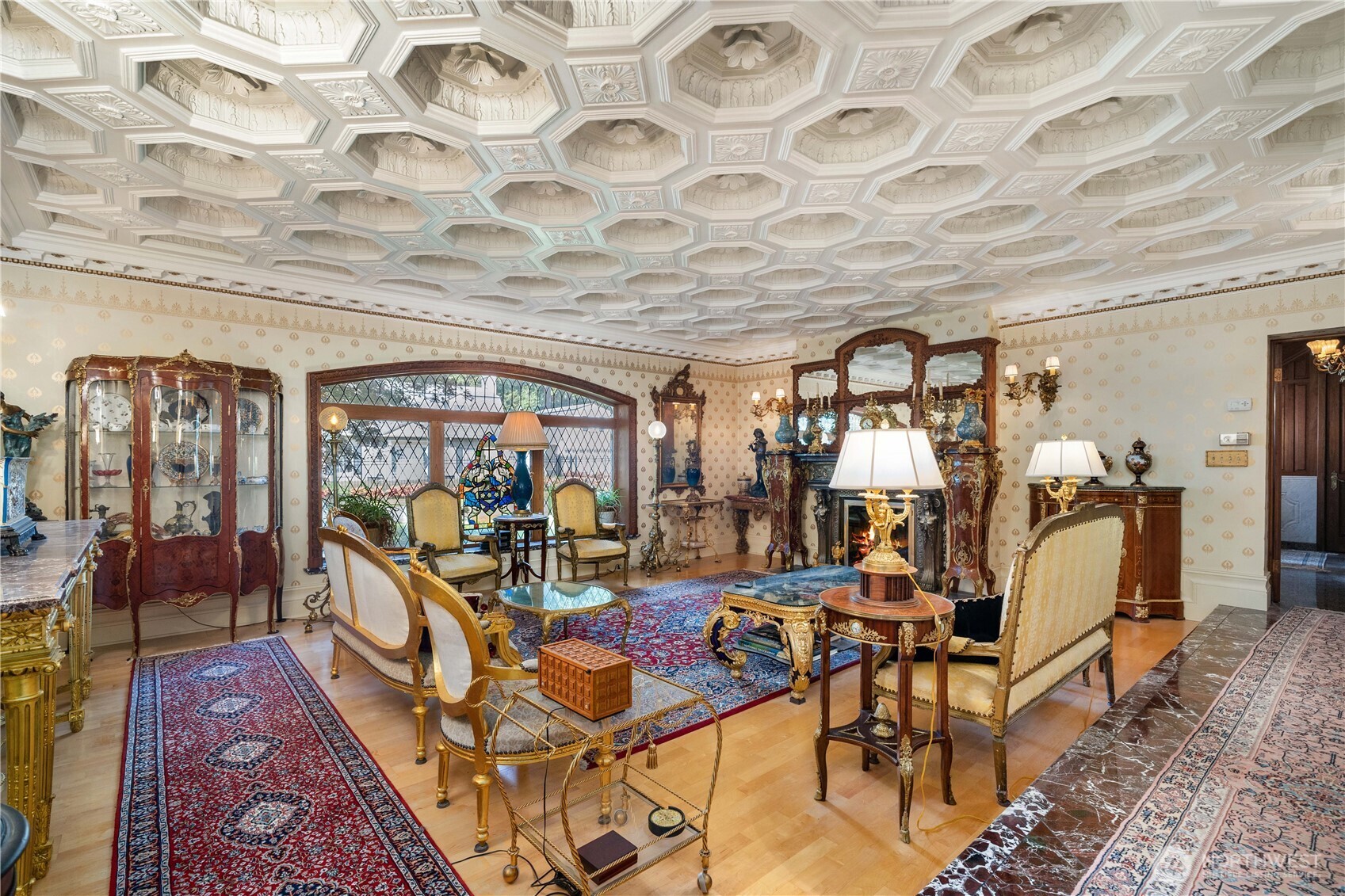 4 Thornewood Lane Property Photo 16