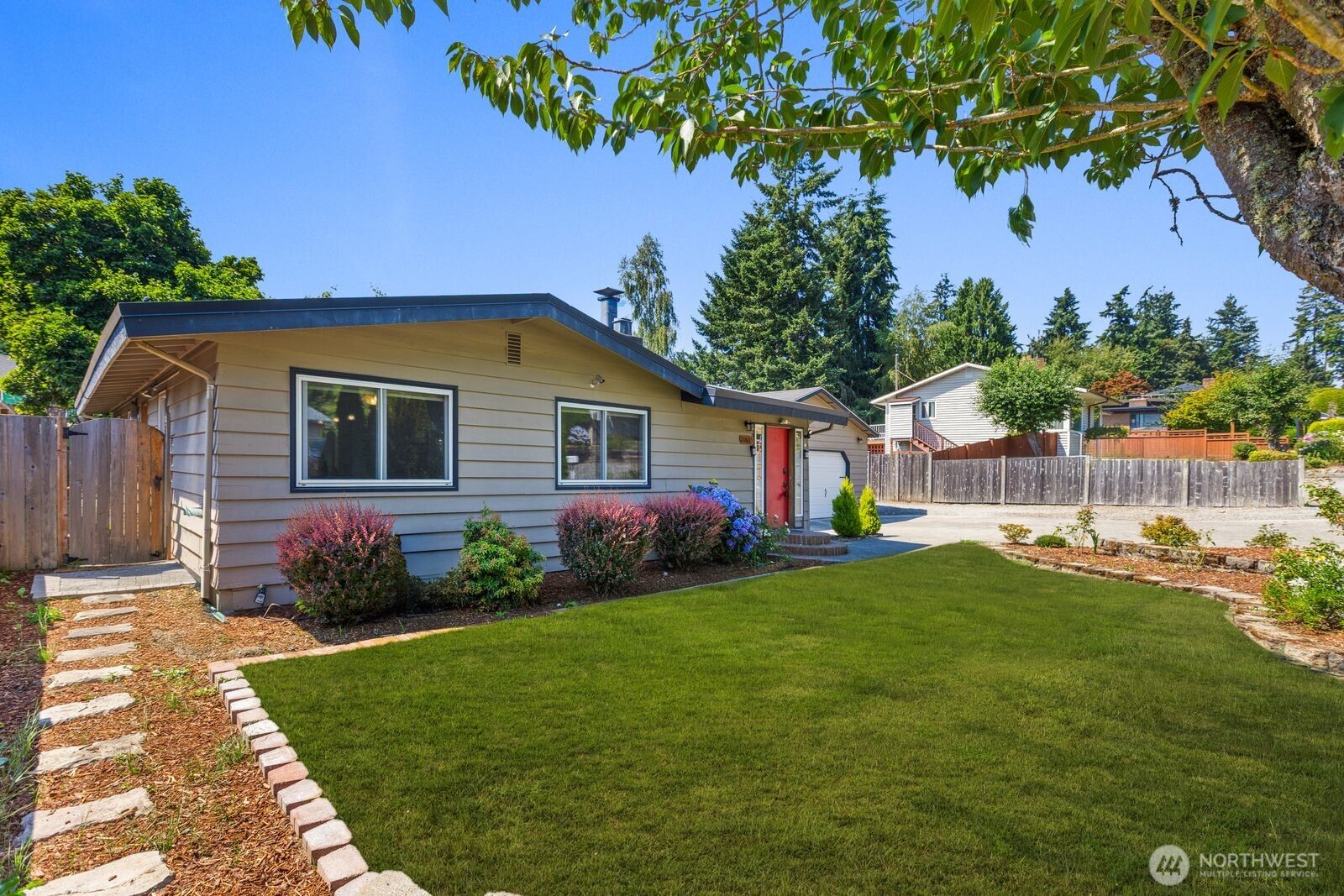 20605 12th Place Property Photo 3
