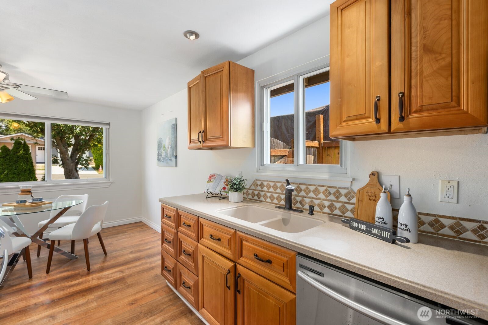 20605 12th Place Property Photo 15