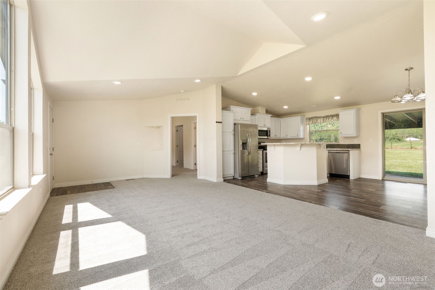 216 Mossyrock Road Property Photo 4