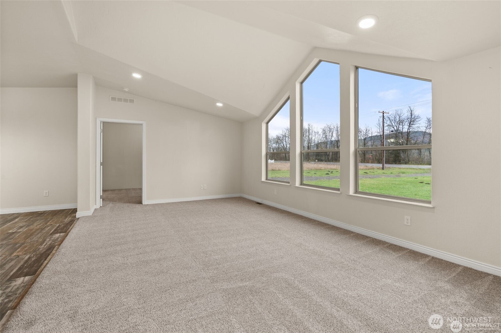 216 Mossyrock Road Property Photo 13