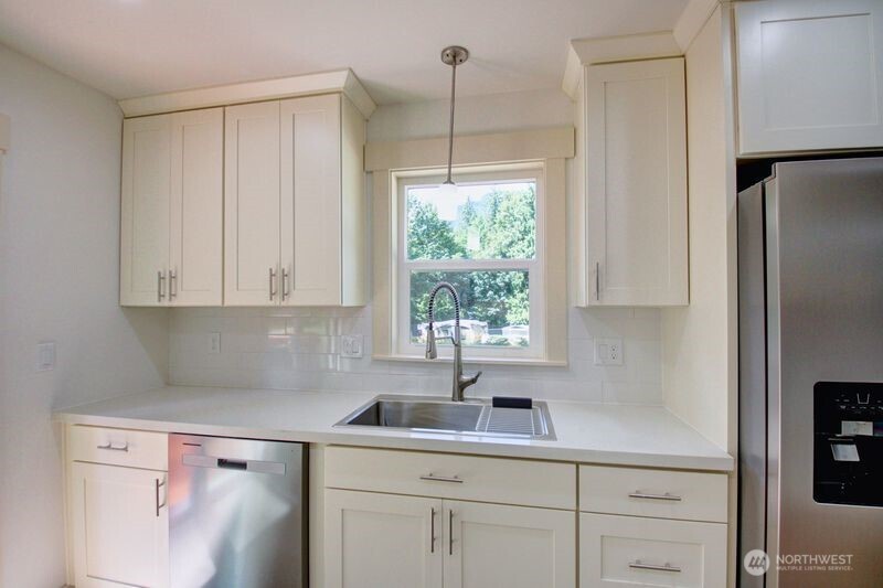 7911 Apache Drive Property Photo 12