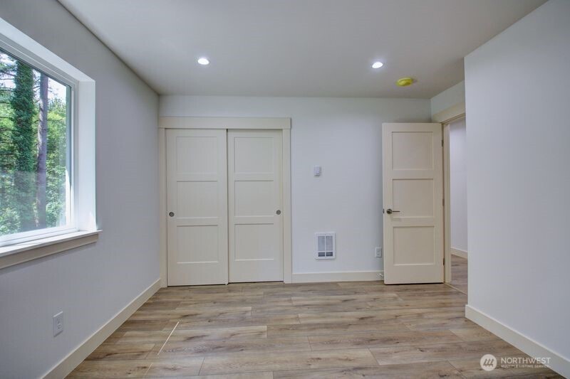 7911 Apache Drive Property Photo 17