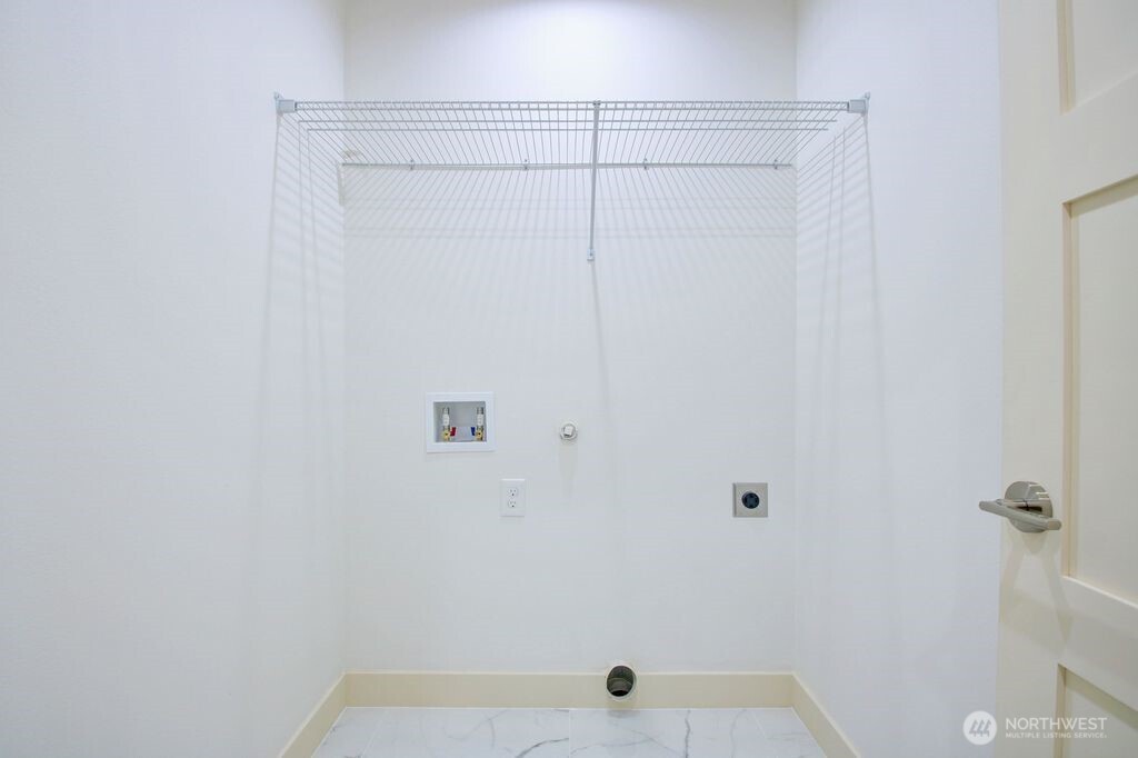 7911 Apache Drive Property Photo 22