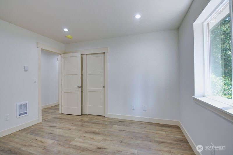 7911 Apache Drive Property Photo 23