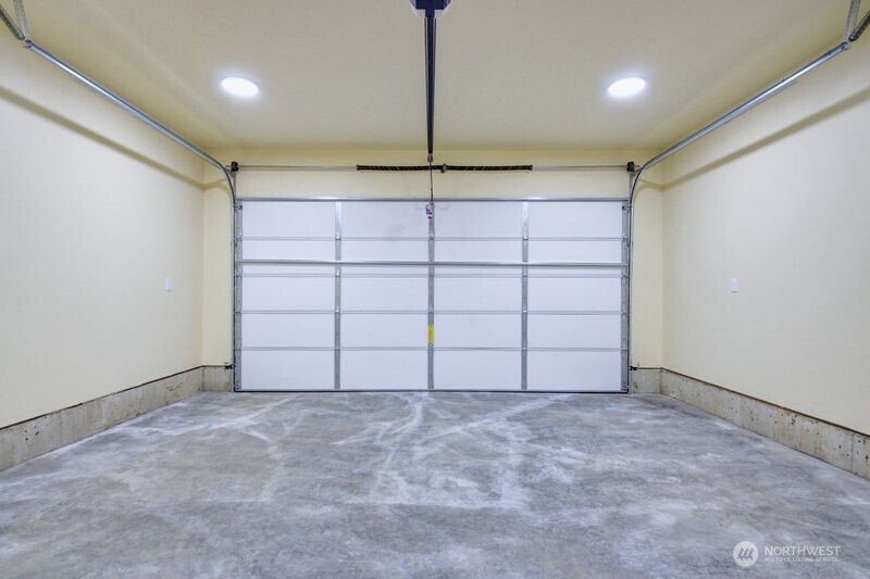 7911 Apache Drive Property Photo 34