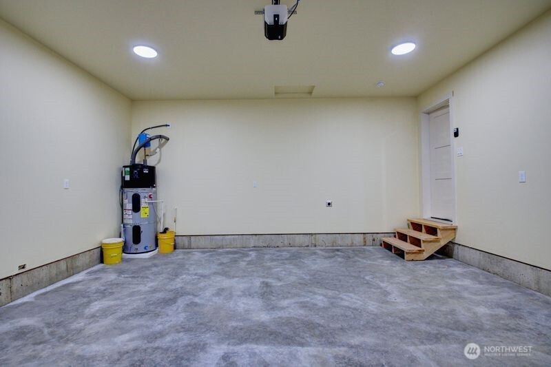 7911 Apache Drive Property Photo 35