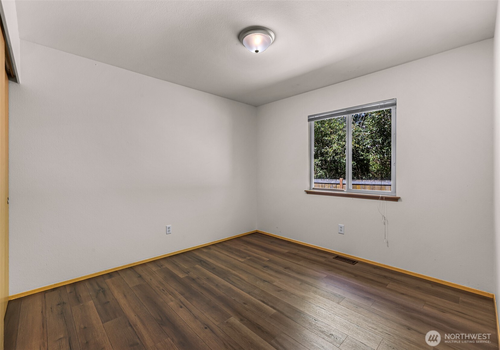 16619 41st Drive B Property Photo 16