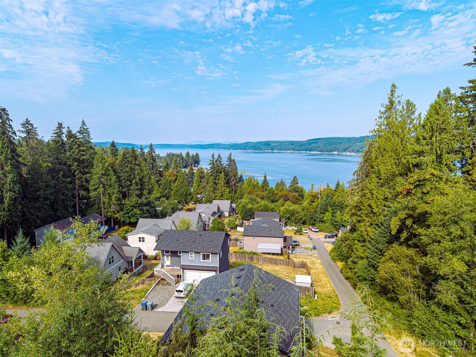 70 E Ellinor Peak Place Property Photo 7