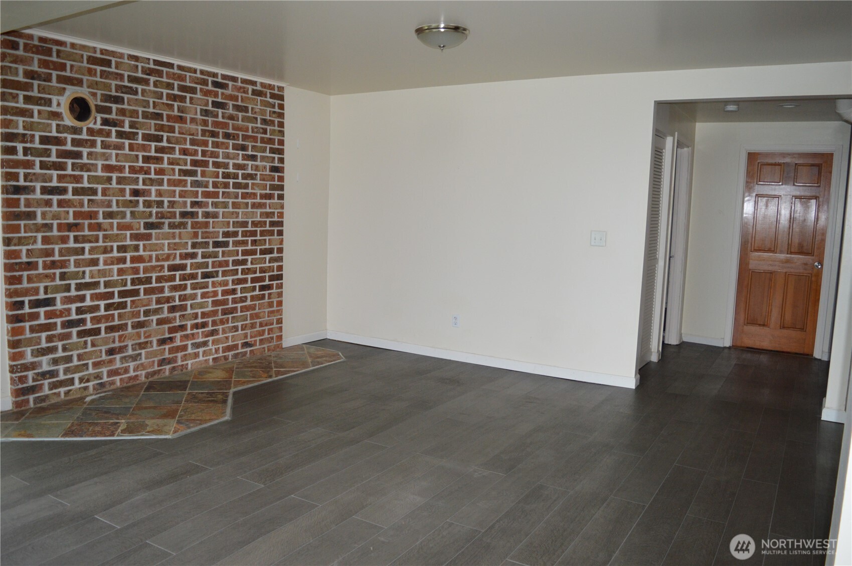 9803 Rainier Avenue Lower Property Photo 2