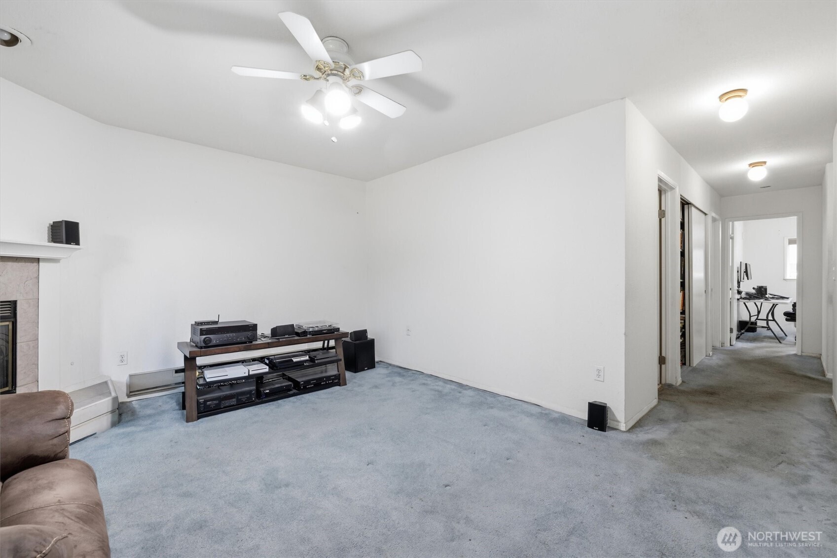 4200 Factoria Boulevard B-2 Property Photo 7