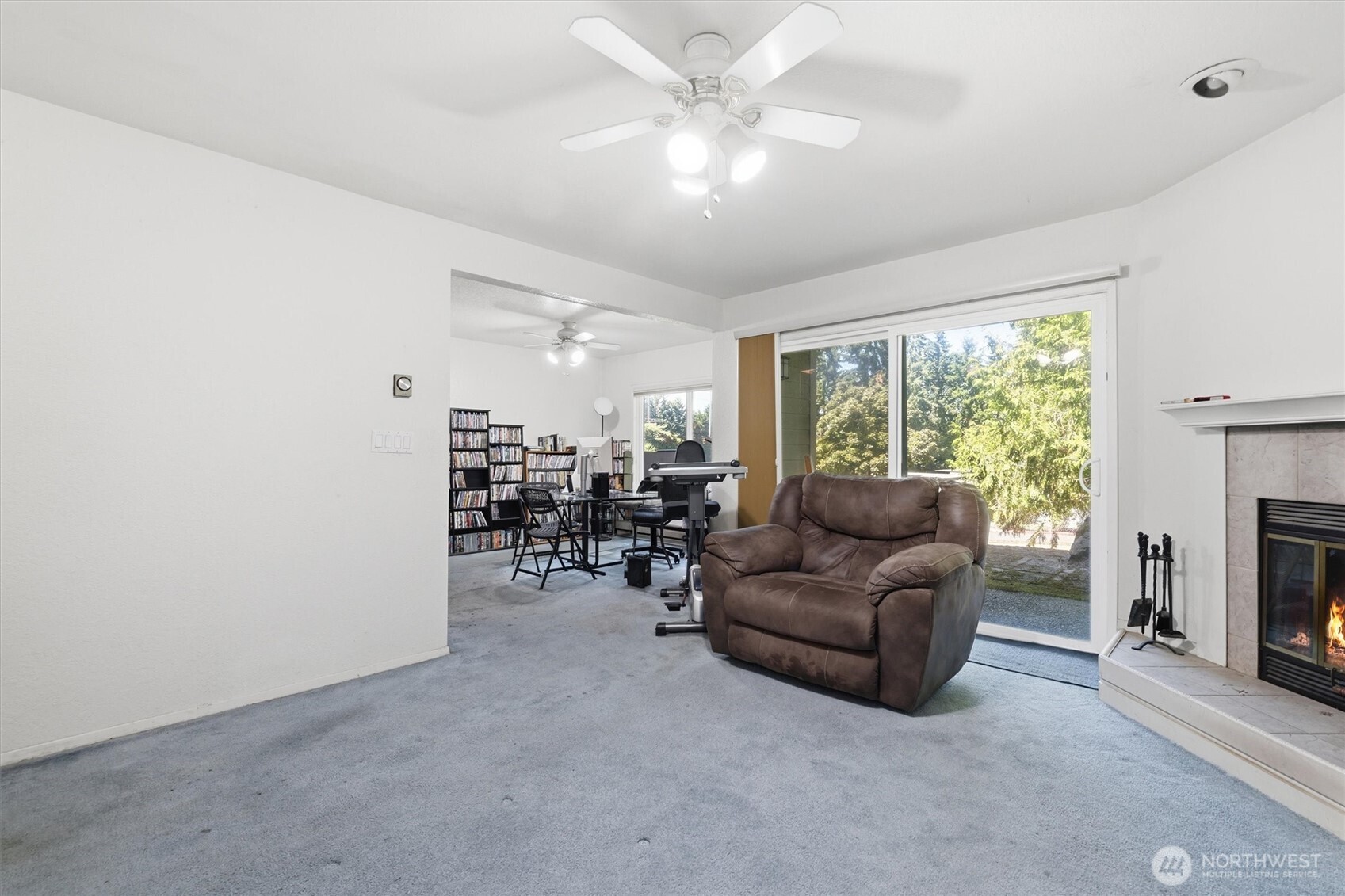 4200 Factoria Boulevard B-2 Property Photo 8