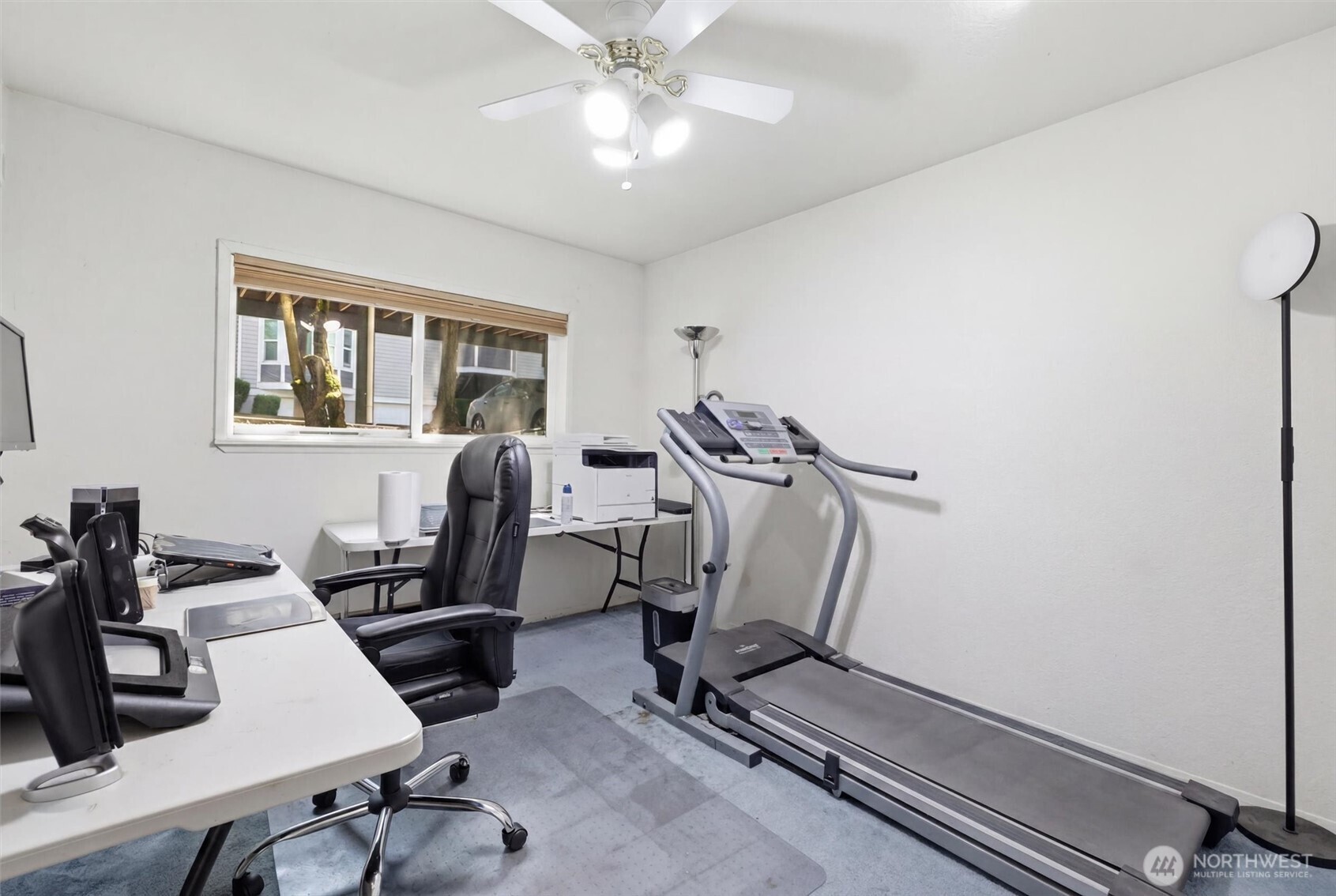 4200 Factoria Boulevard B-2 Property Photo 11