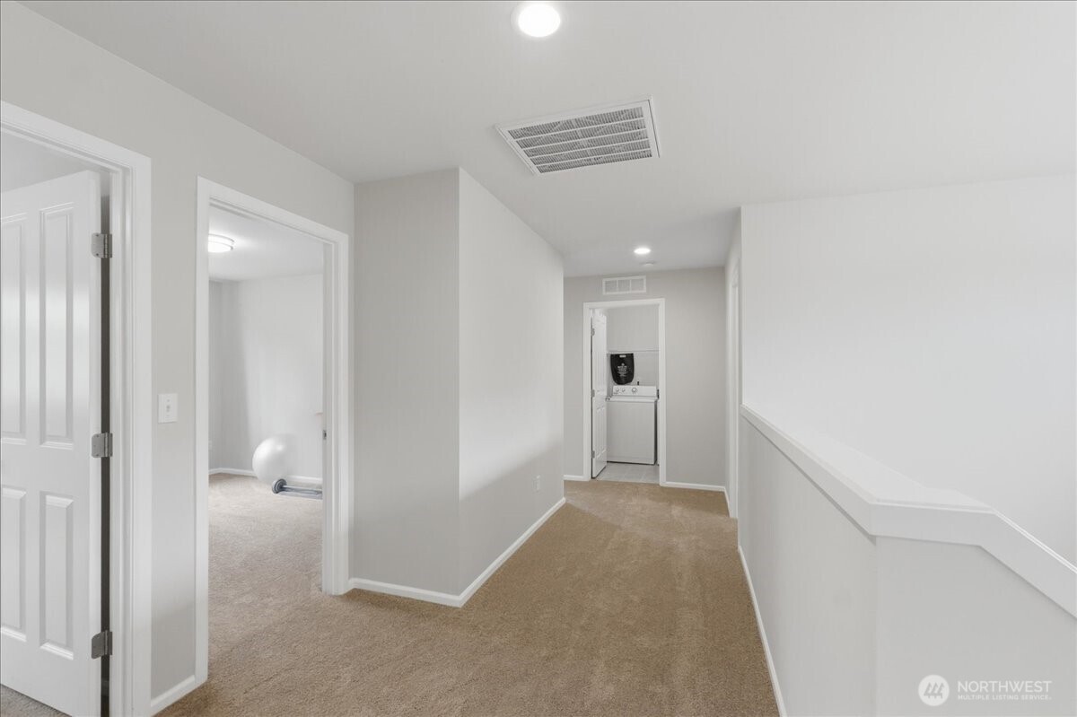 2001 5th Avenue Property Photo 22