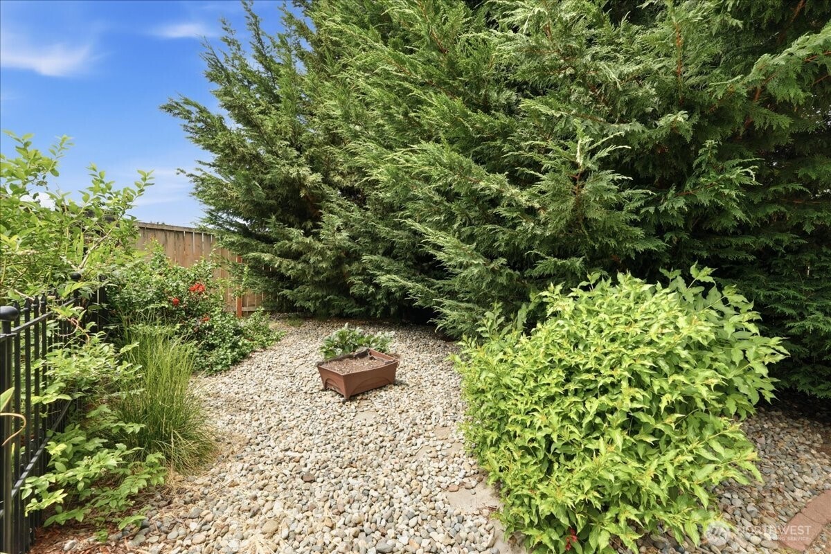 2001 5th Avenue Property Photo 34