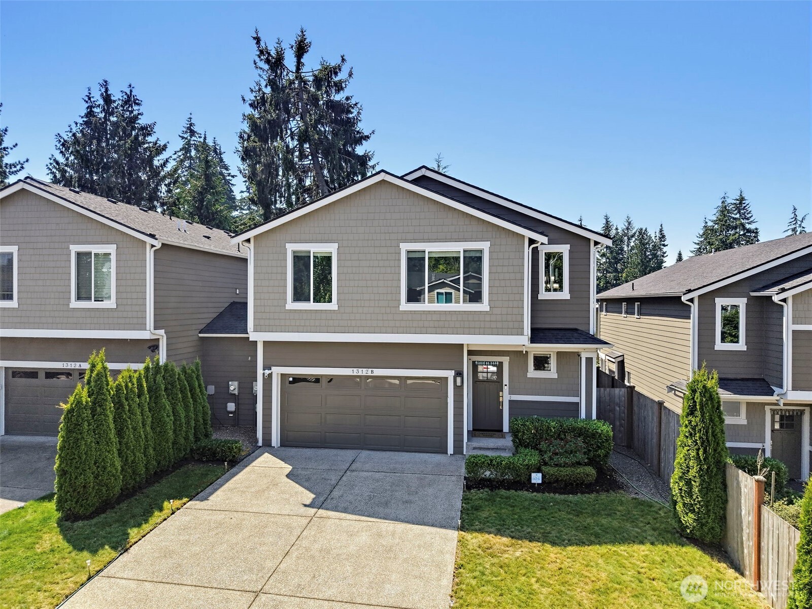1312 170th Place B Property Photo 1