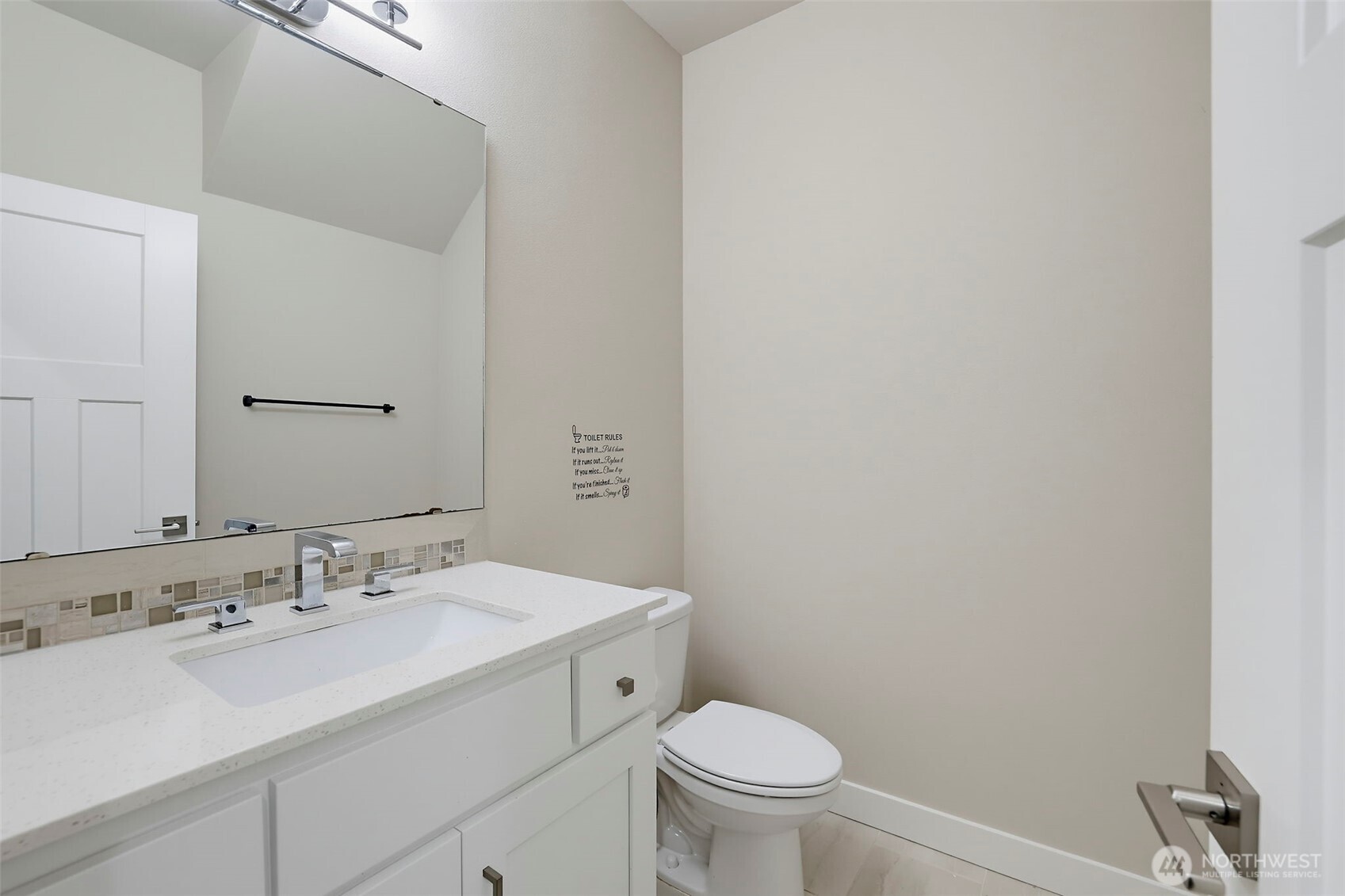 1312 170th Place B Property Photo 8