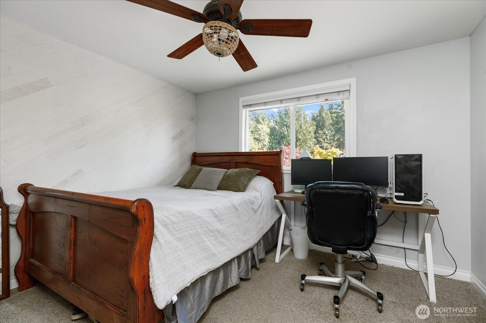 479 Elderberry Street Property Photo 24