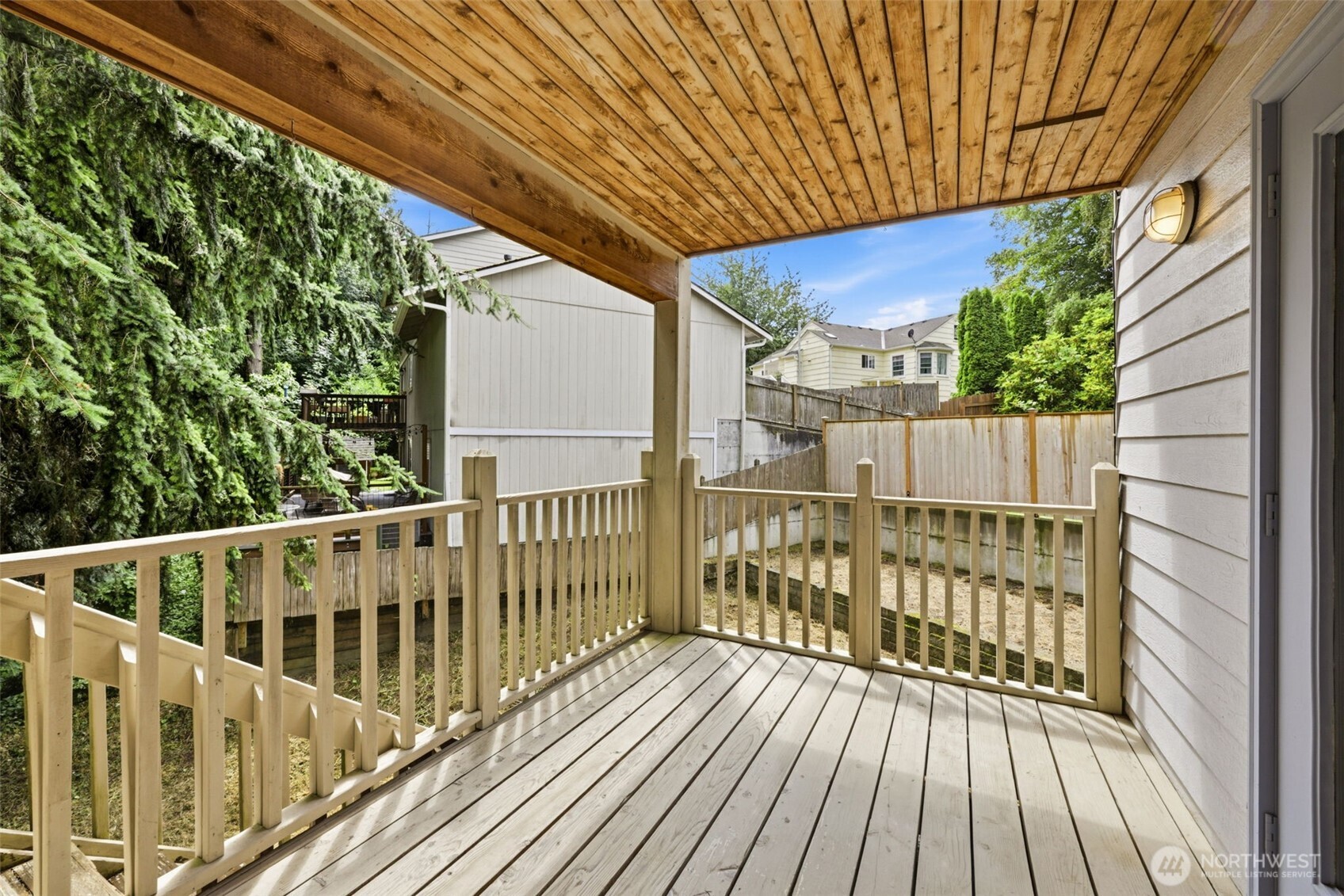 4729 Seahurst Avenue Property Photo 9