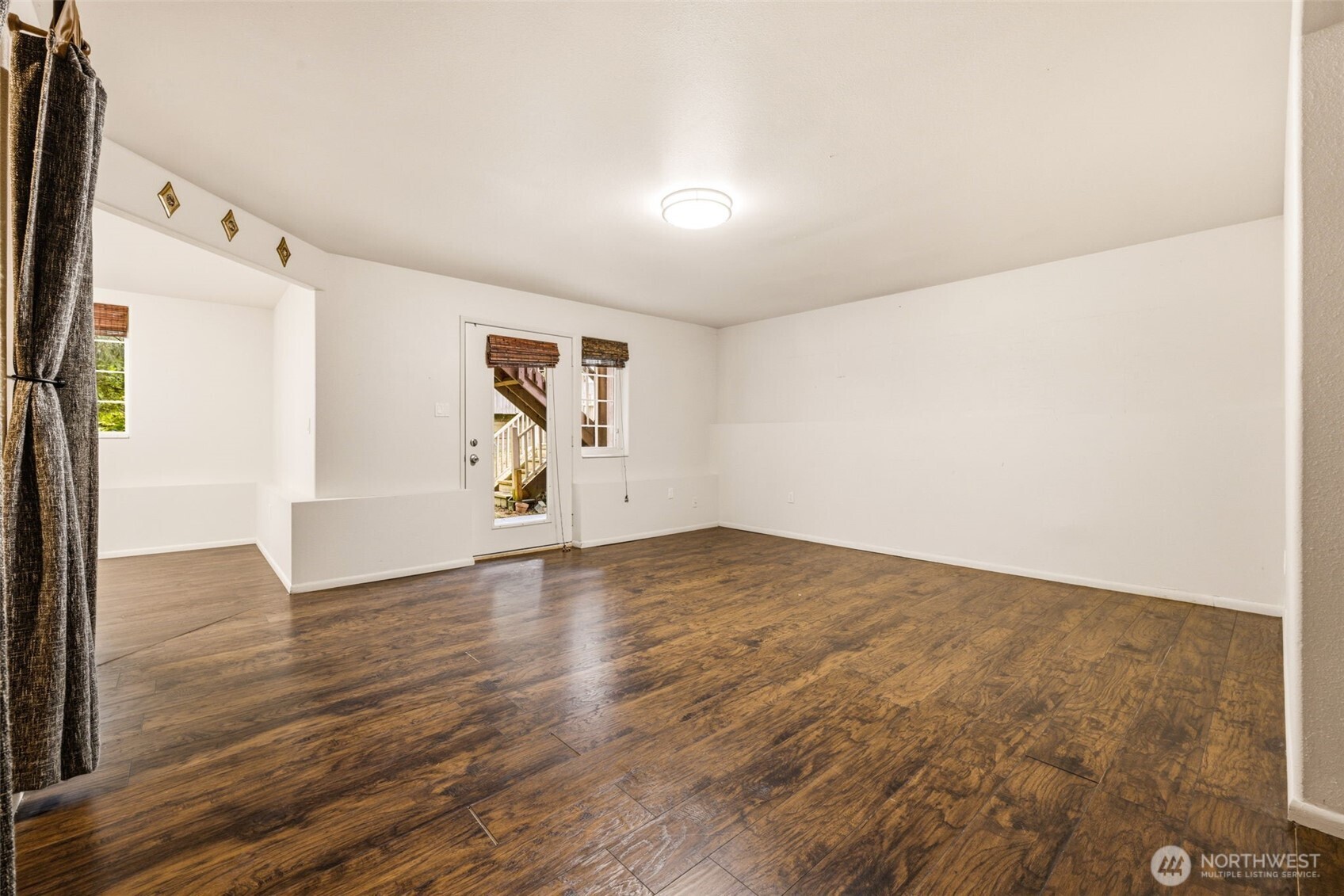 4729 Seahurst Avenue Property Photo 21