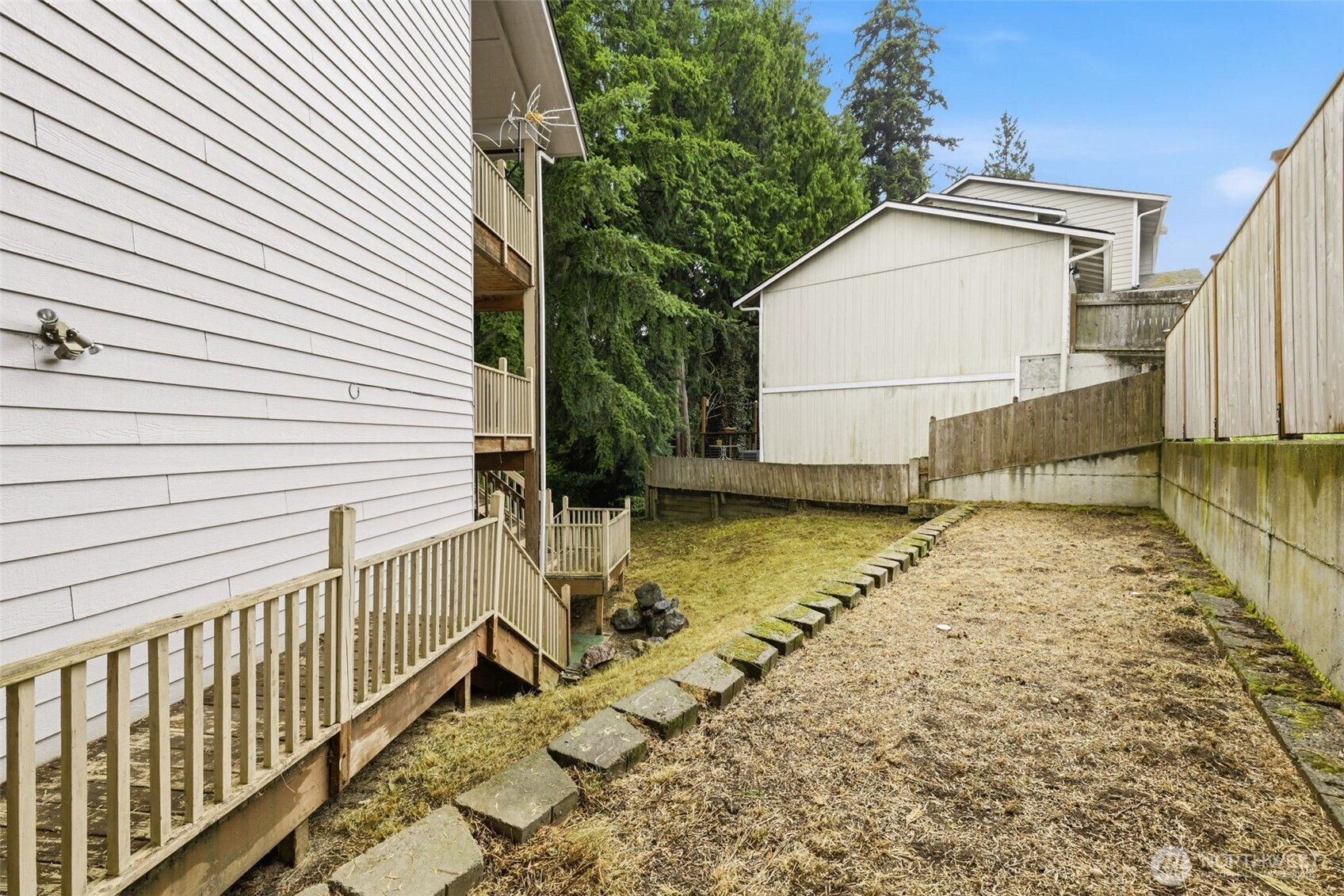 4729 Seahurst Avenue Property Photo 28