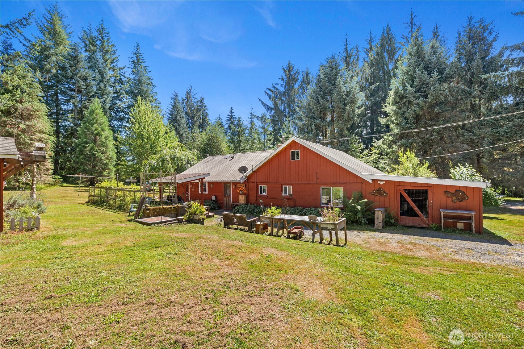 5727 Scherrer Road Property Photo 3