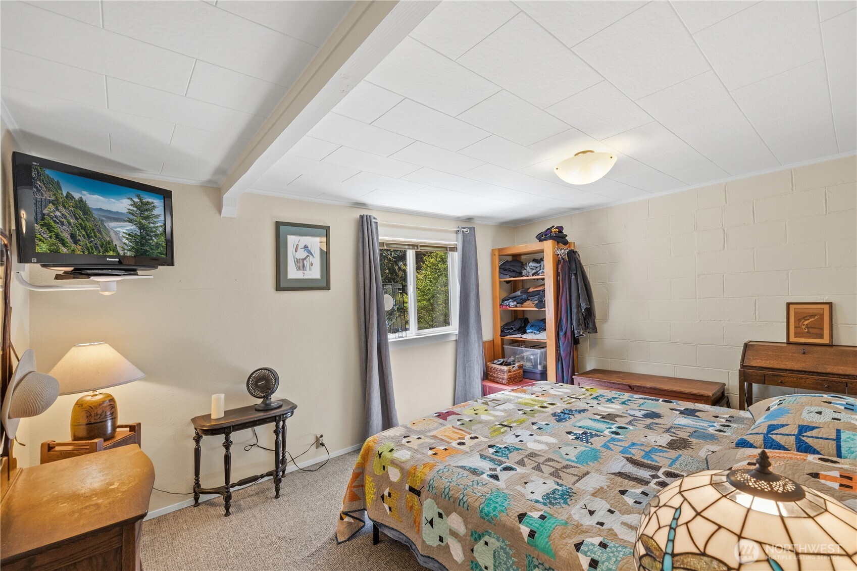 5727 Scherrer Road Property Photo 14