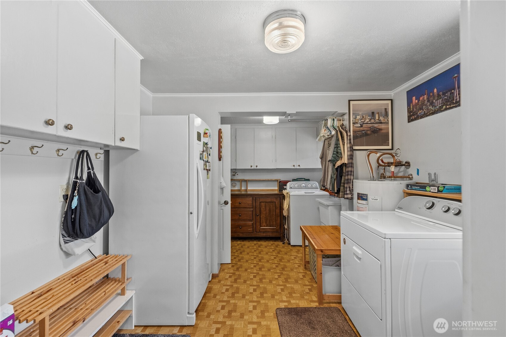 5727 Scherrer Road Property Photo 17