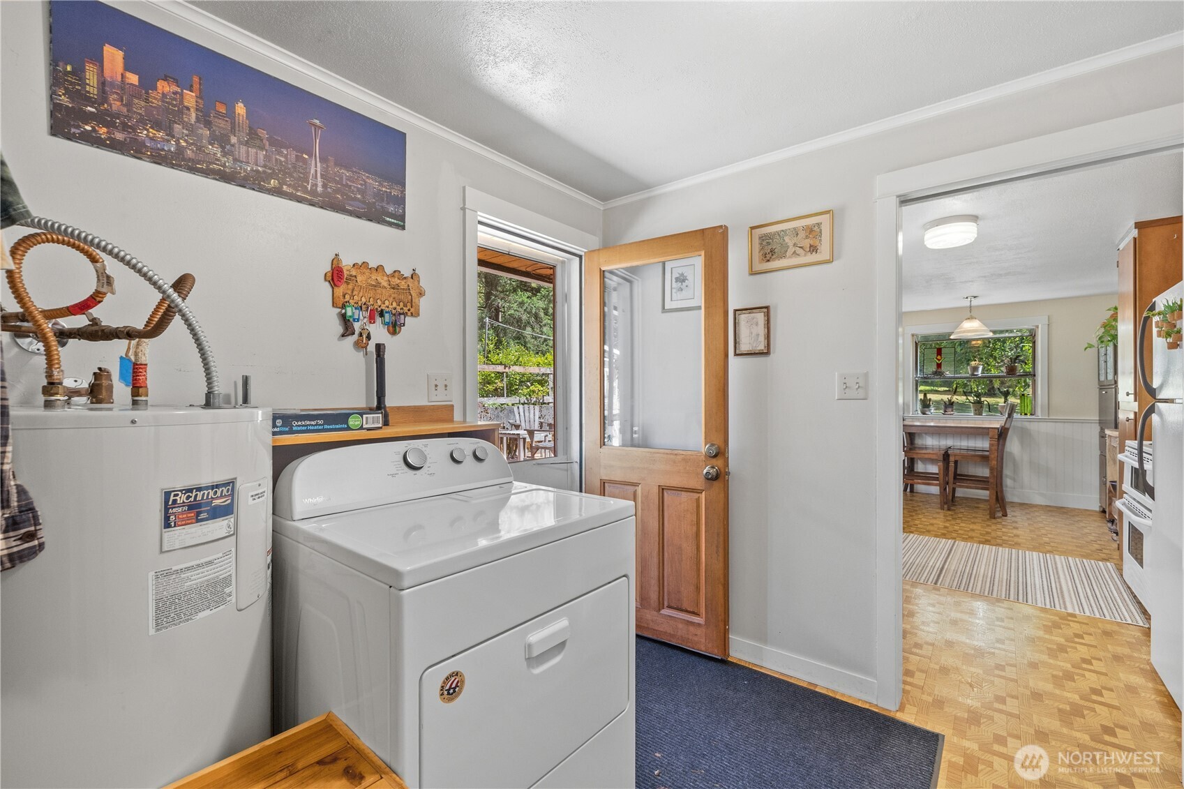 5727 Scherrer Road Property Photo 18