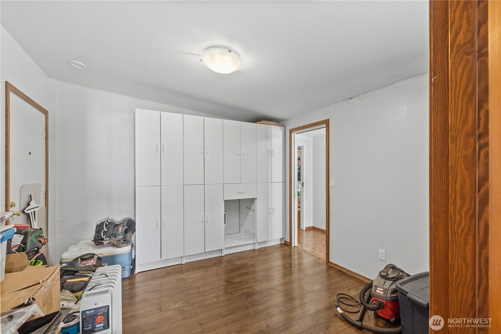 5727 Scherrer Road Property Photo 23