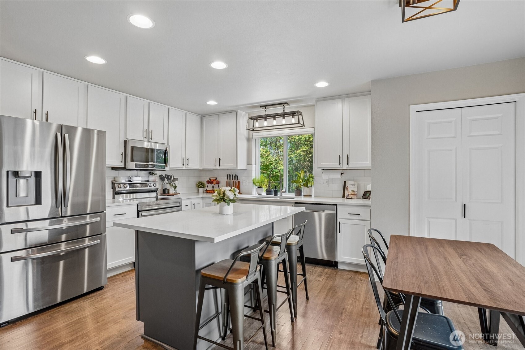 18511 94th Street Ct Property Photo 8