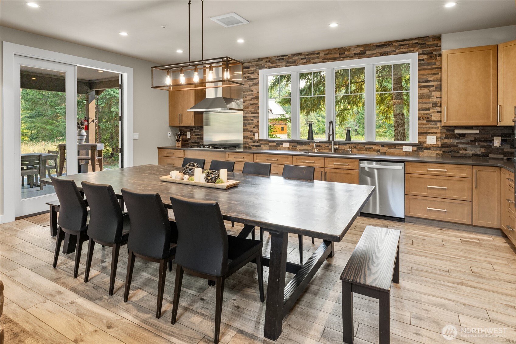 110 Spirea Court Property Photo 13
