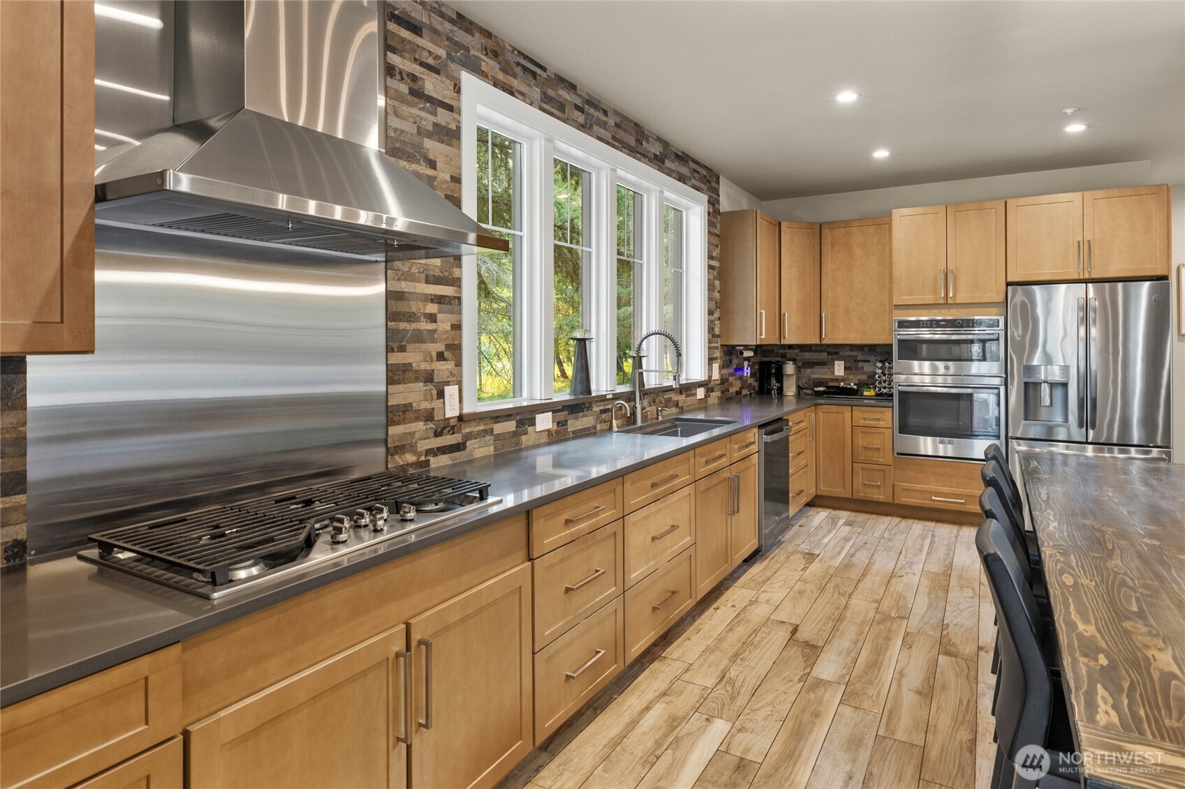 110 Spirea Court Property Photo 16