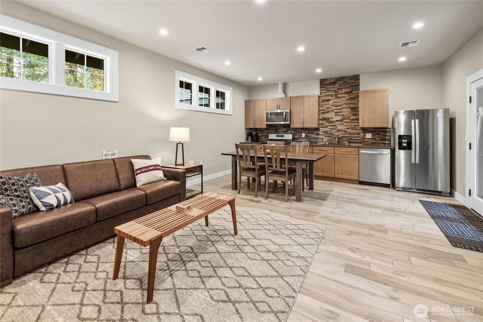 110 Spirea Court Property Photo 32