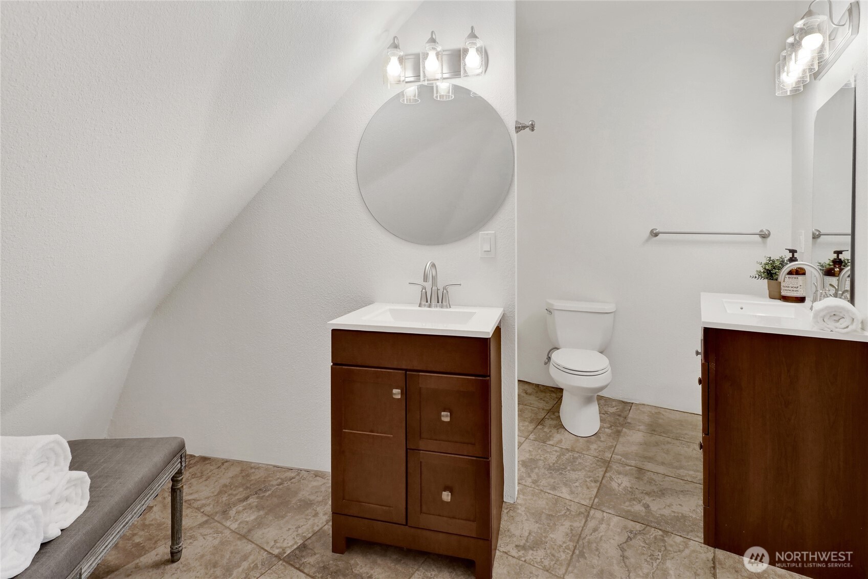 4246 James Street Property Photo 25