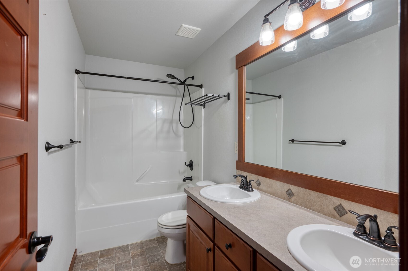 17103 138th Avenue Property Photo 24