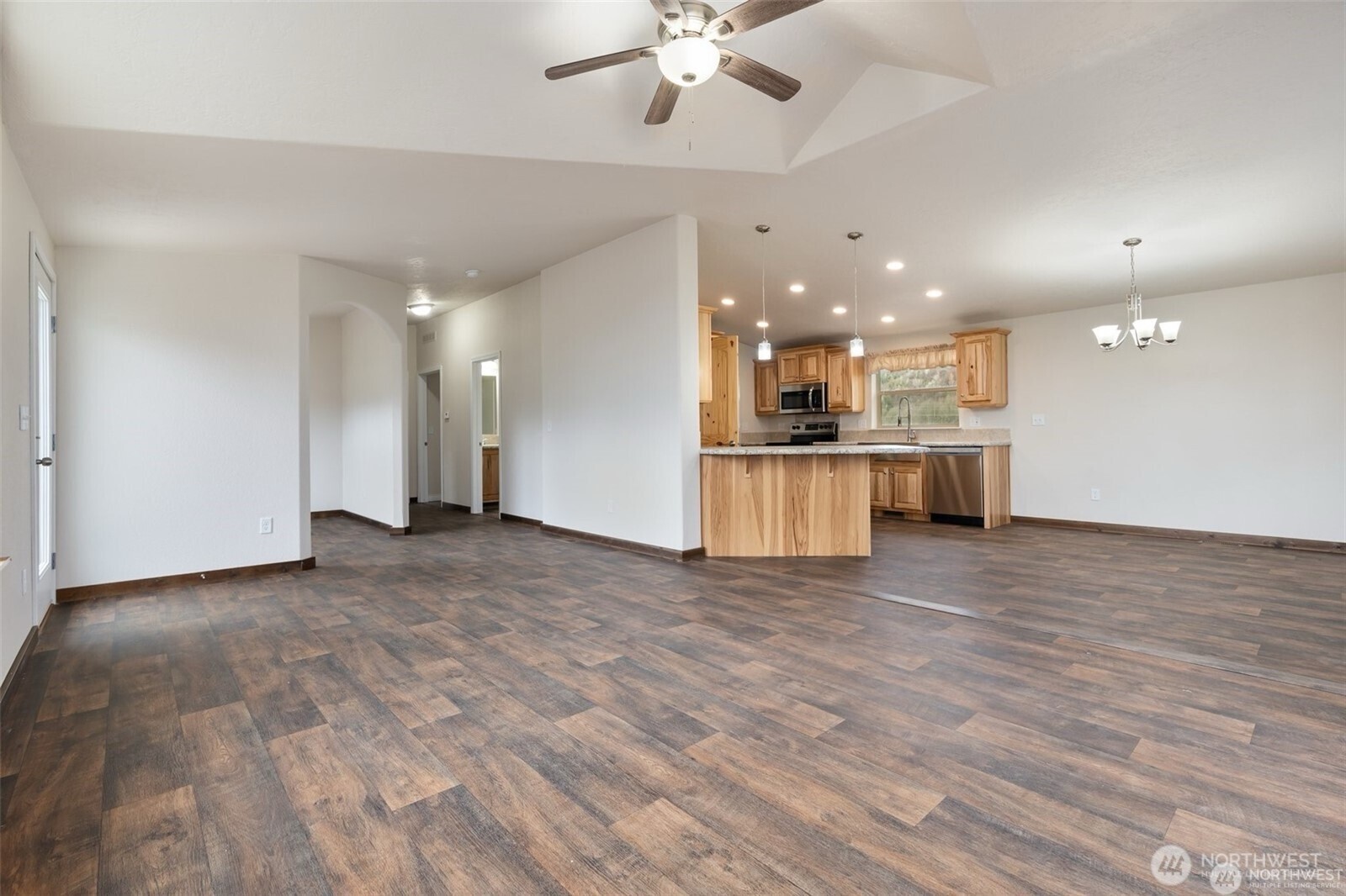 210 Mossyrock Road Property Photo 6