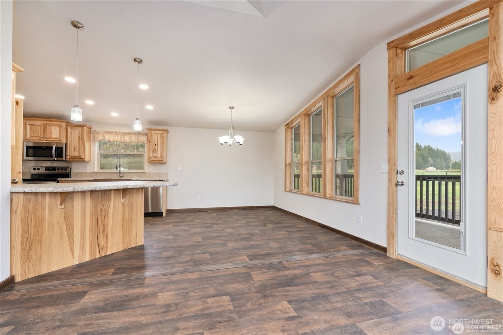 210 Mossyrock Road Property Photo 14