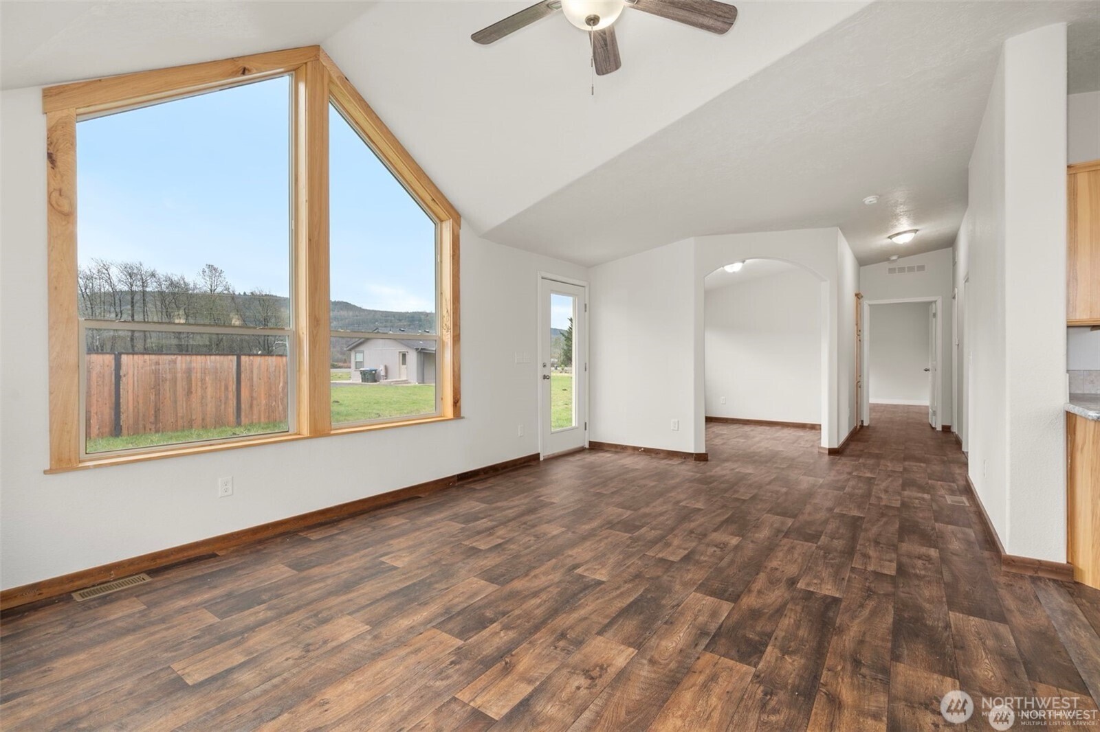 210 Mossyrock Road Property Photo 16