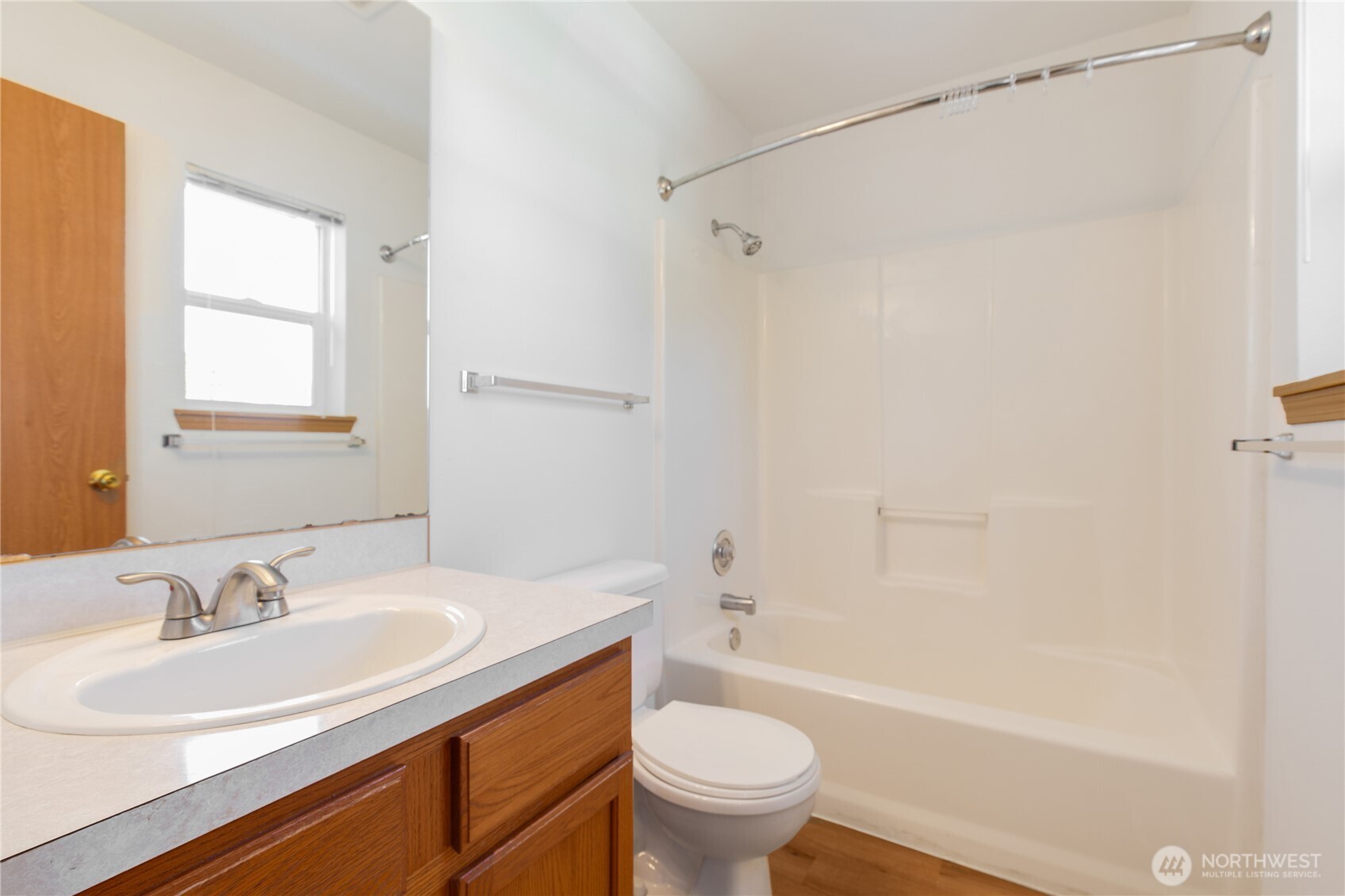 15815 Admiralty Way C4 Property Photo 15