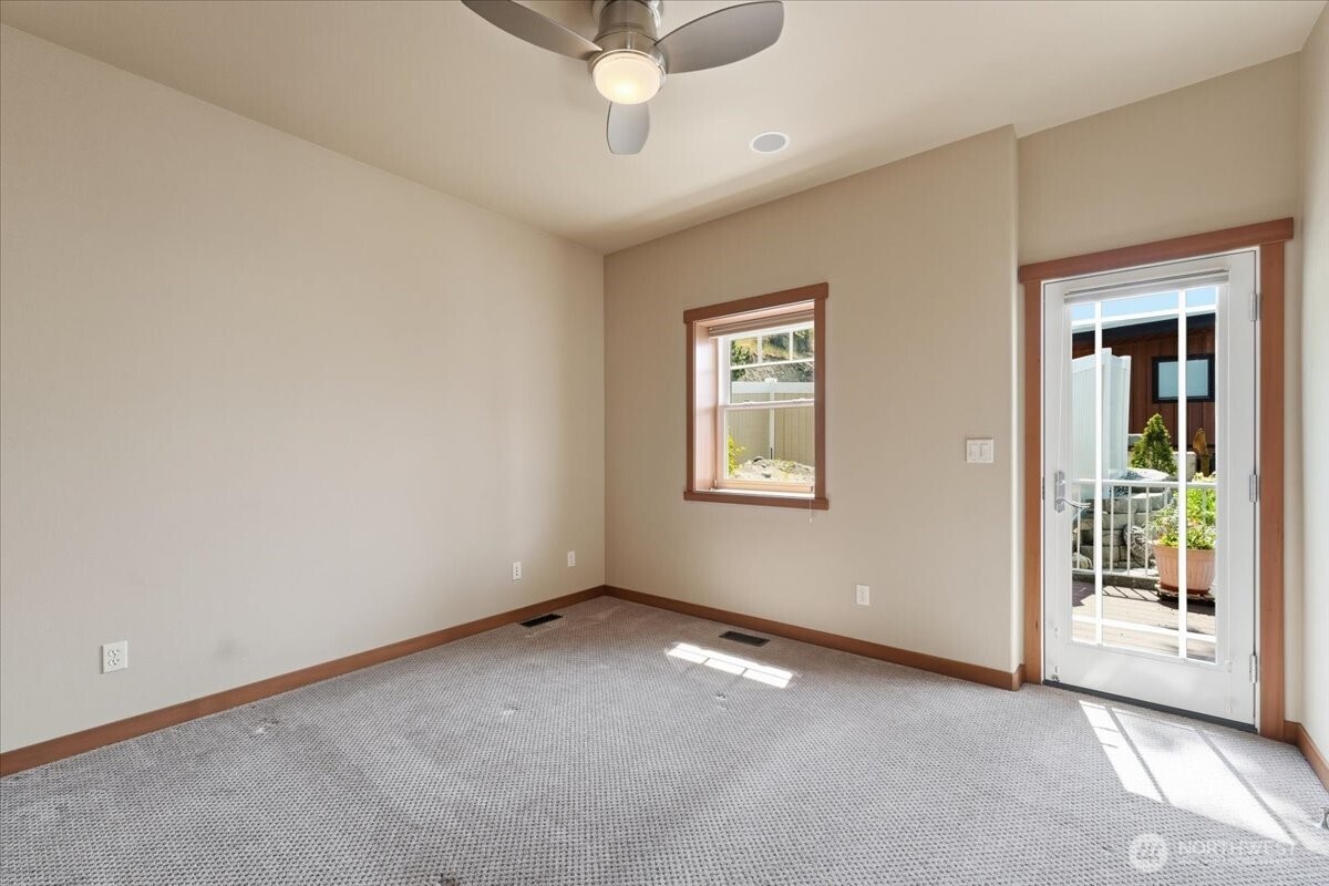 15 Helios Hills Lane Property Photo 19