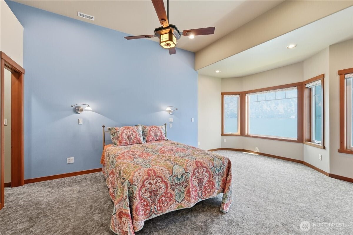 15 Helios Hills Lane Property Photo 32