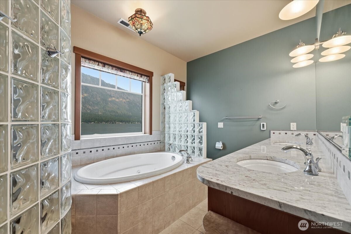 15 Helios Hills Lane Property Photo 34