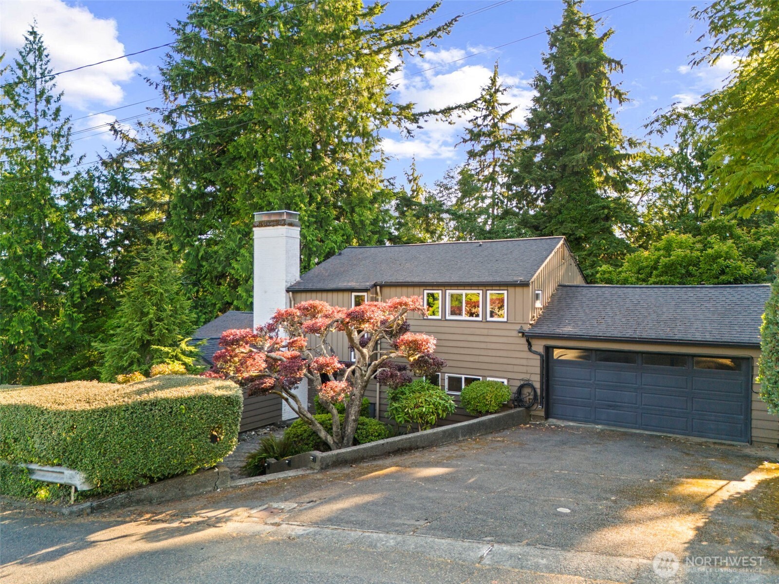 1255 Bel Aire Property Photo 1