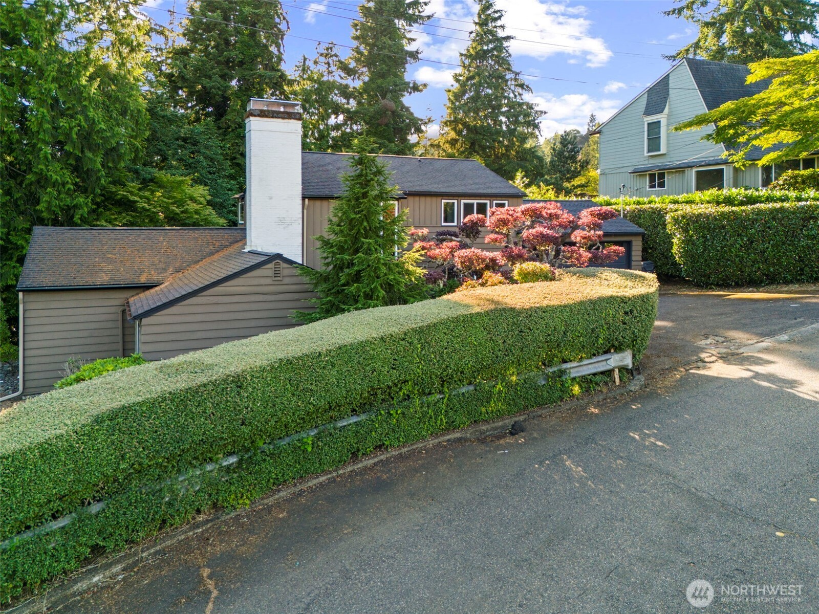1255 Bel Aire Property Photo 3