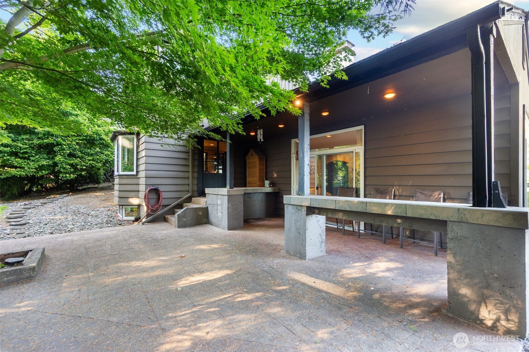 1255 Bel Aire Property Photo 6