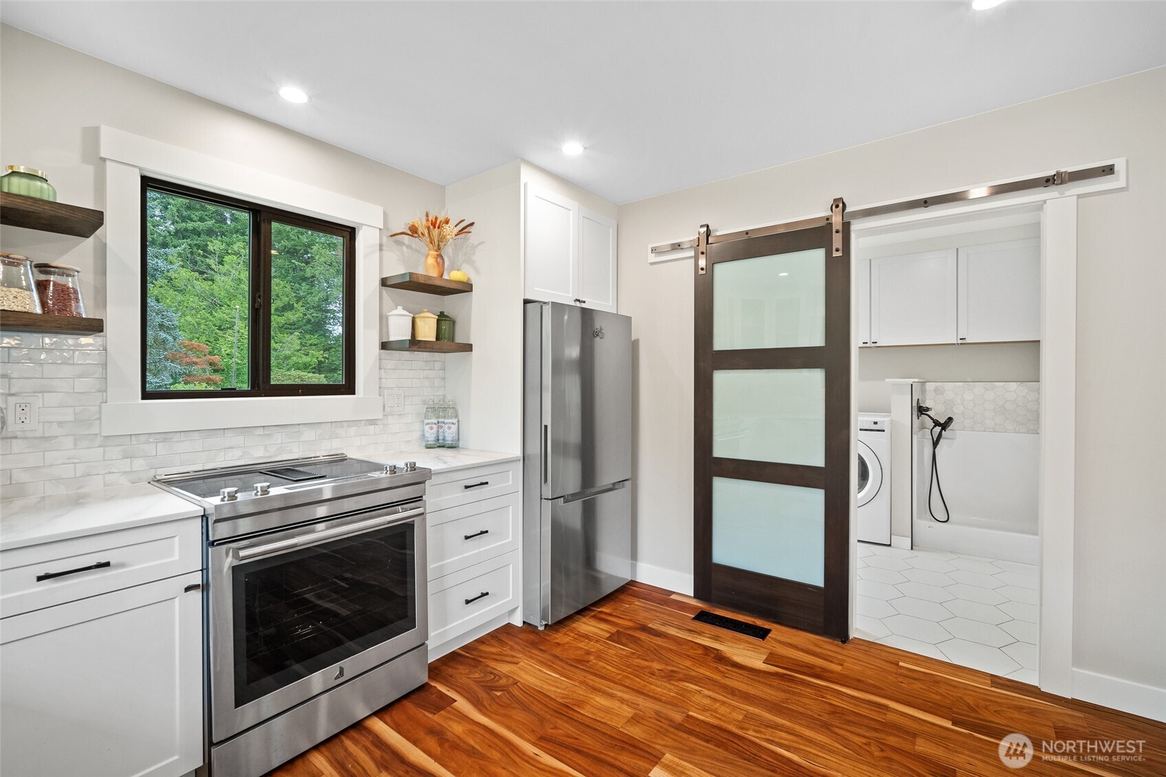 5830 Mission Road Property Photo 8