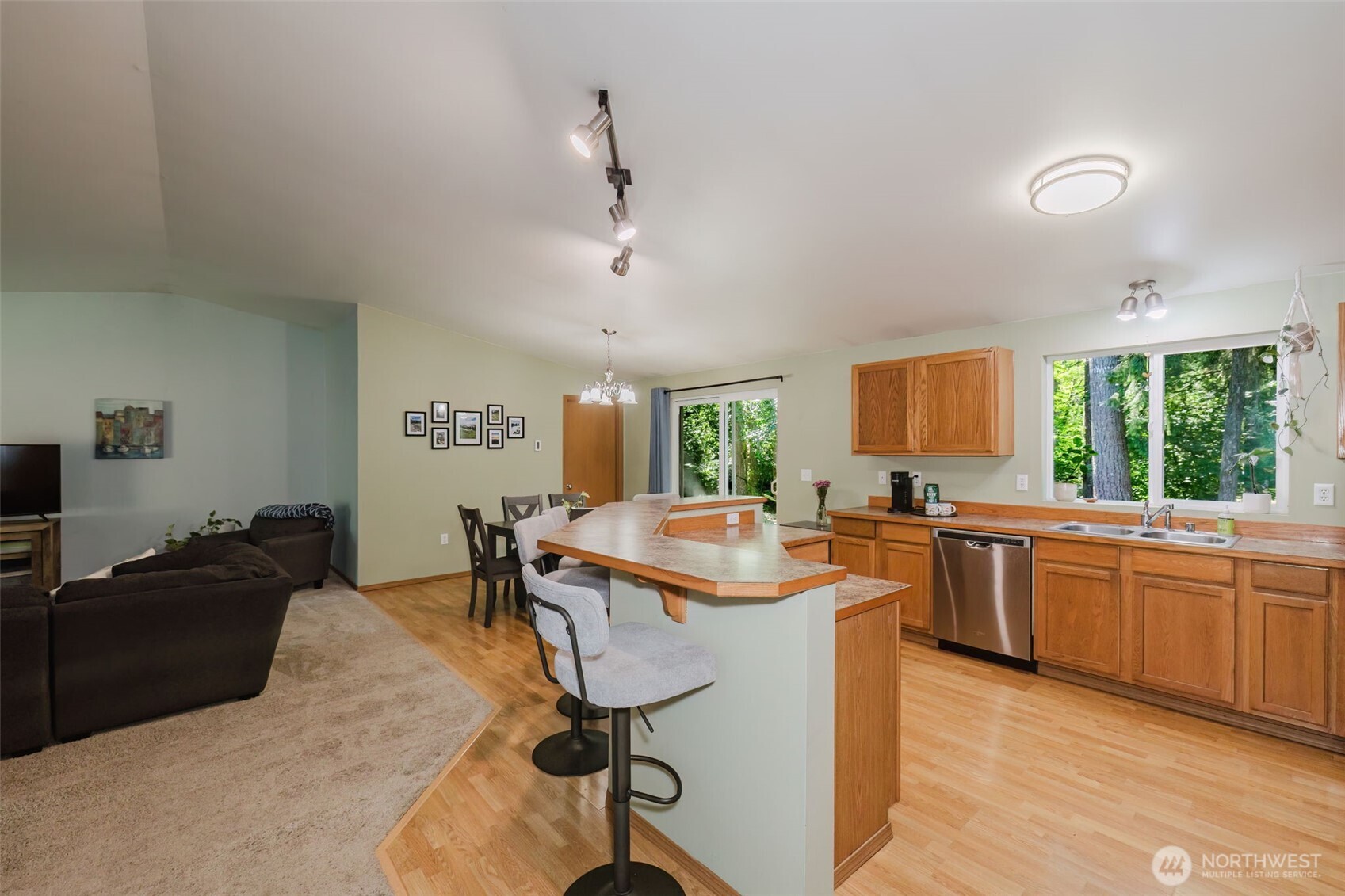 13608 132nd Street Ct Property Photo 13