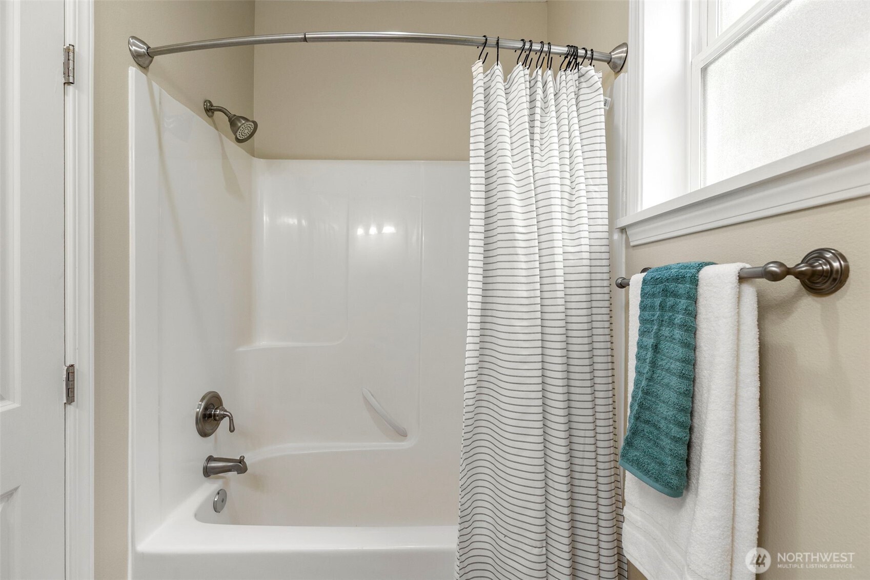 155 Louisa Street Property Photo 25